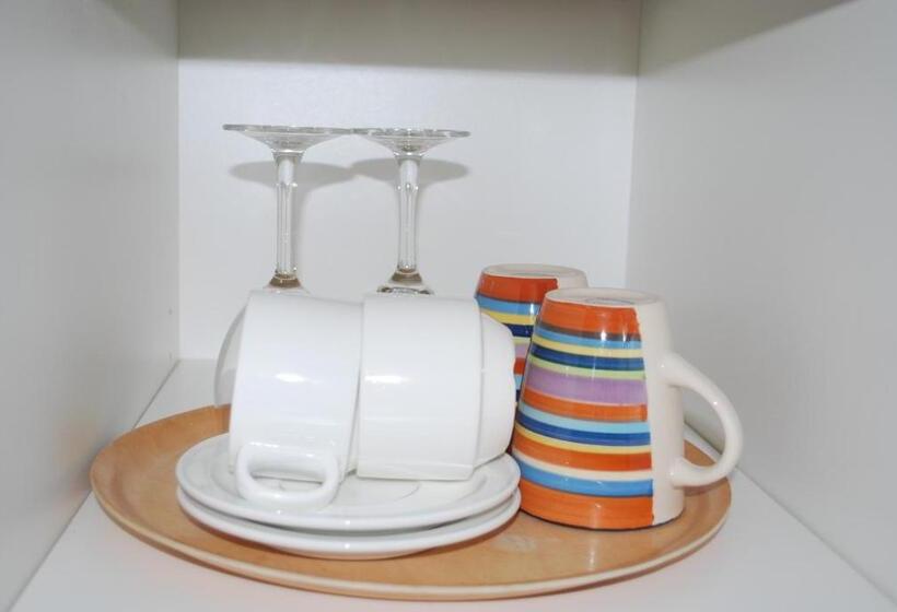 Номер Стандарт, Starline Motor Inn