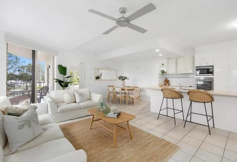2 Bedrooms Apartment River View, Como Noosa