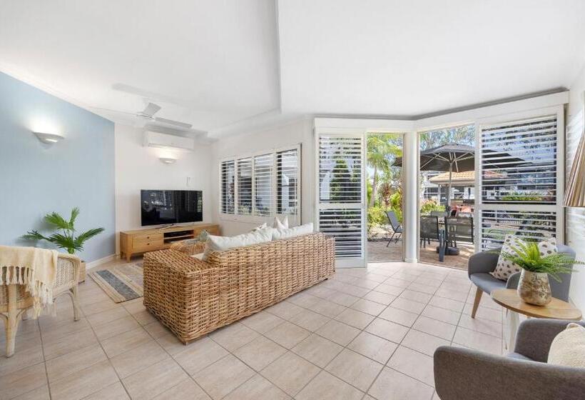 1 Bedroom Apartment River View, Como Noosa