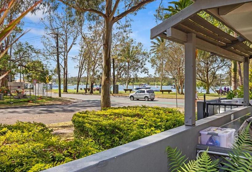 דירת שני חדרים, Como Noosa