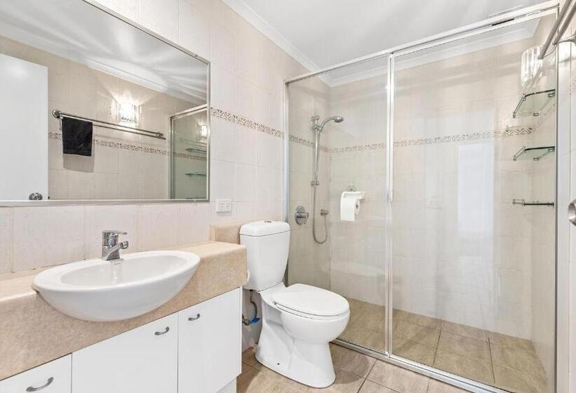 1 Bedroom Apartment River View, Como Noosa