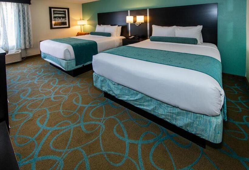 장애인을 위한 스탠다드 룸, Sugarloaf Hotel & Suites Duluth