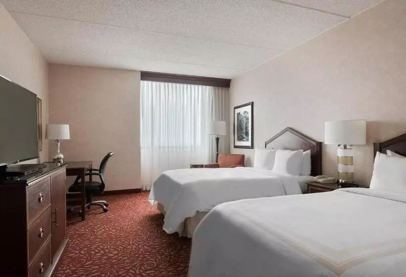 ２ダブルベッドのスタンダードルーム, Chicago Marriott Northwest