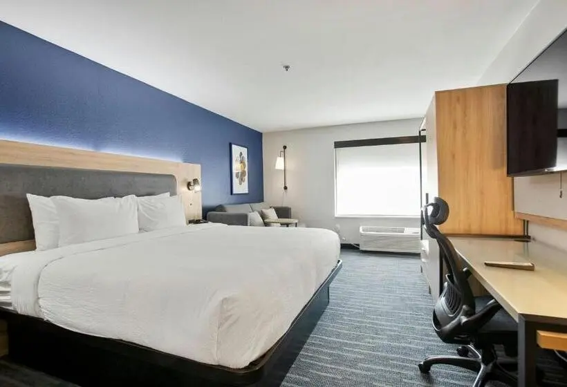 身障者適用キングサイズベッドルーム, City Express by Marriott Duluth
