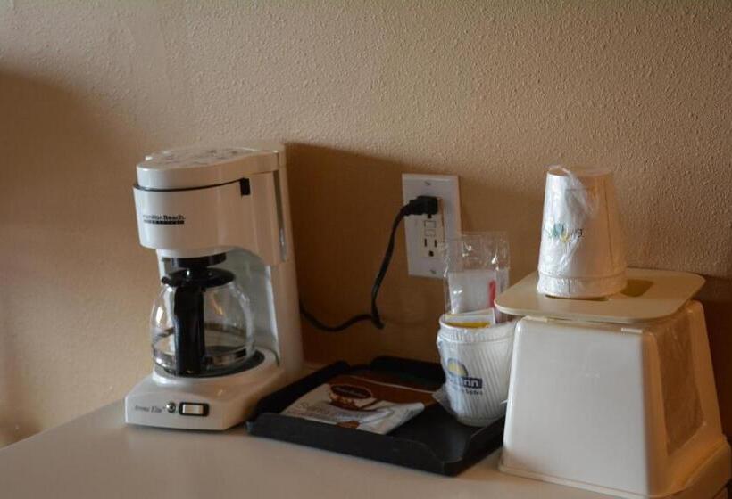 Номер Стандарт, Days Inn & Suites By Wyndham Spokane Airport Airway Heights