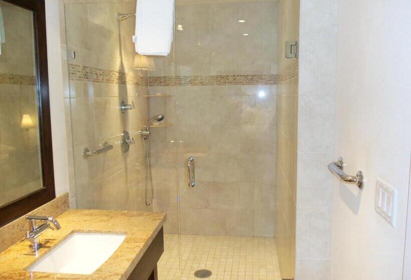 キングサイドベッドのスタンダードワンルーム, Galleon Resort And Marina