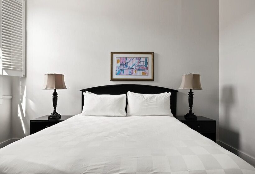 اتاق لوکس, Historic Streetcar Inn