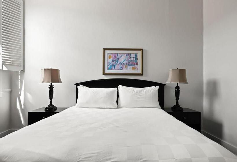 اتاق لوکس با تخت بزرگ, Historic Streetcar Inn