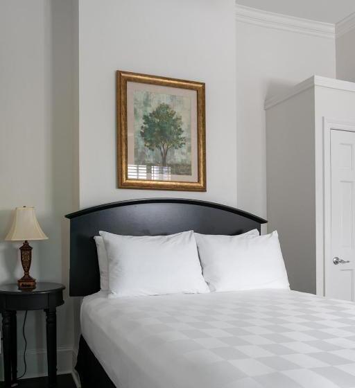 اتاق لوکس, Historic Streetcar Inn