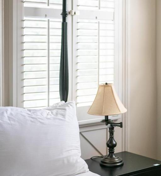 اتاق سوپریور, Historic Streetcar Inn