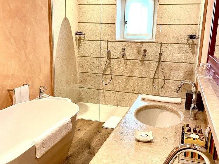 سوئیت جونیور با چشمانداز باغ, L'Andana Tenuta La Badiola