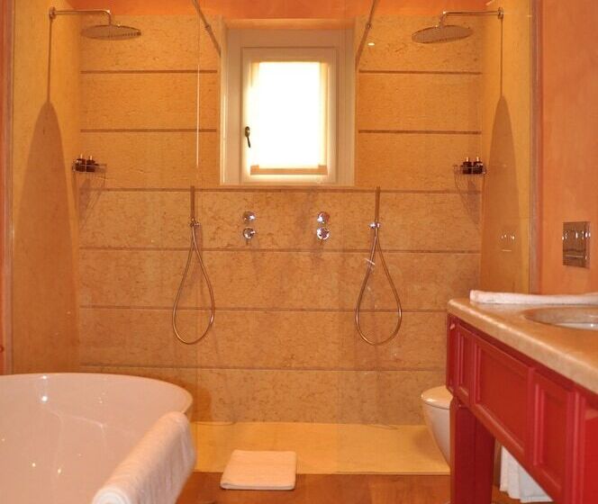 سوئیت جونیور با چشمانداز باغ, L'Andana Tenuta La Badiola