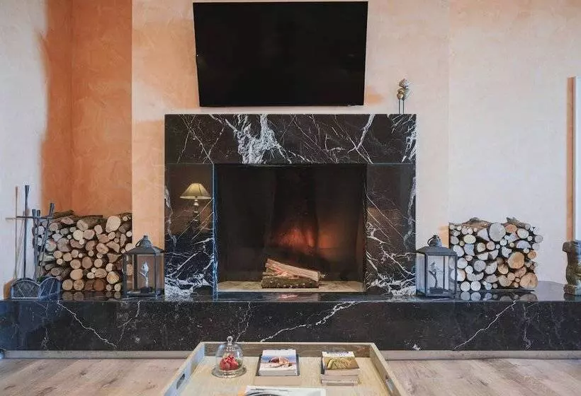 Suite with Pool, L'Andana Tenuta La Badiola