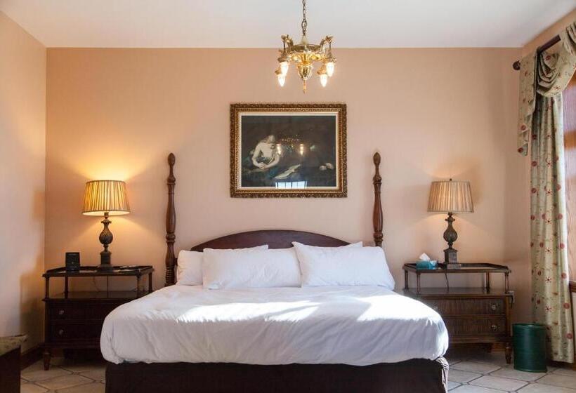 Президентский Люкс, Landmark Inn