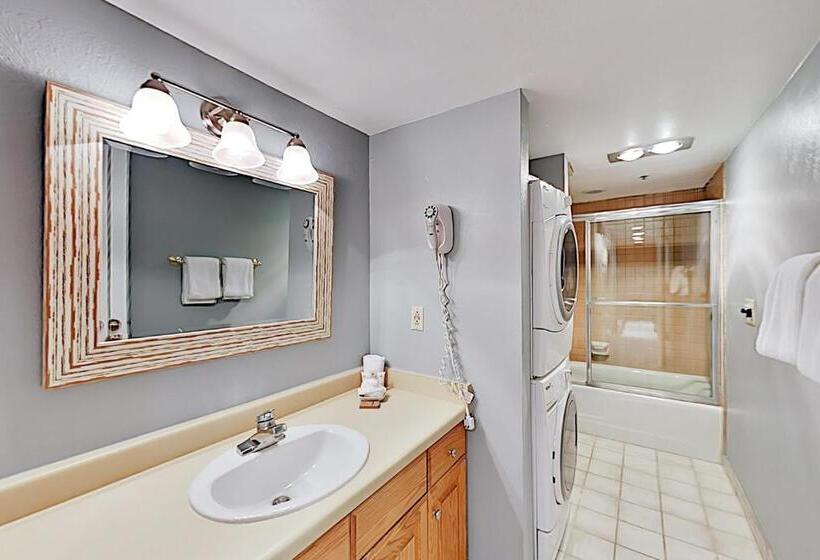 Дом 1 Спальня, Lowell Haven 267