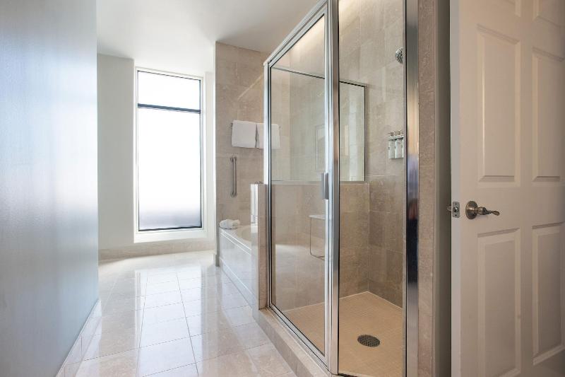 جناح رئاسى, Magnolia Hotel Houston, A Tribute Portfolio