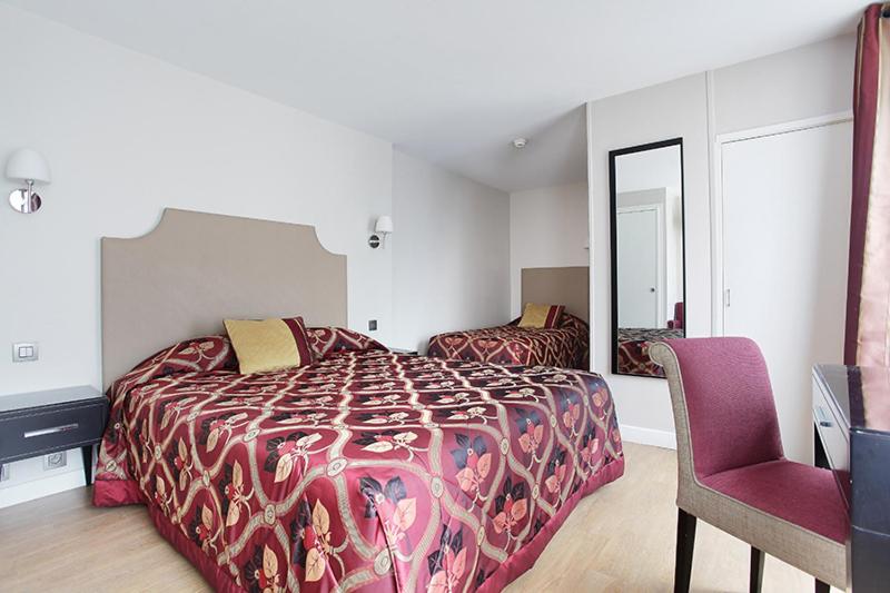 اتاق استاندارد سه نفره, Montpensier