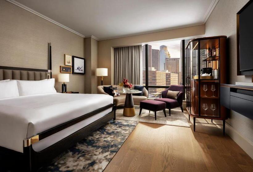 스탠다드 룸 킹사이즈 침대, Raffles Boston