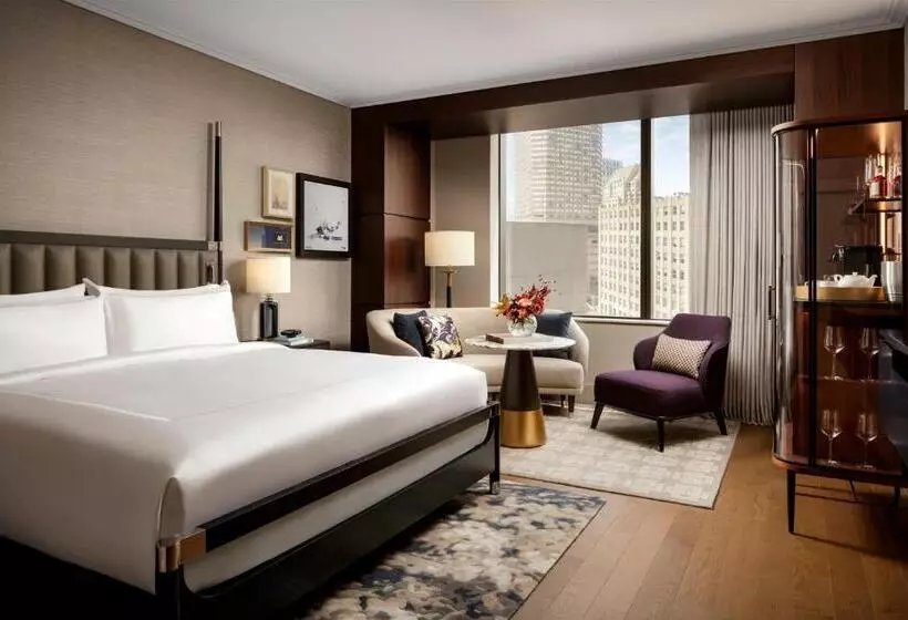 اتاق لوکس با تخت بزرگ, Raffles Boston