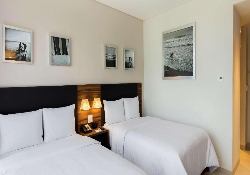 キングサイズベッドのデラックスルーム, Margaritaville Hotel San Diego Gaslamp Quarter