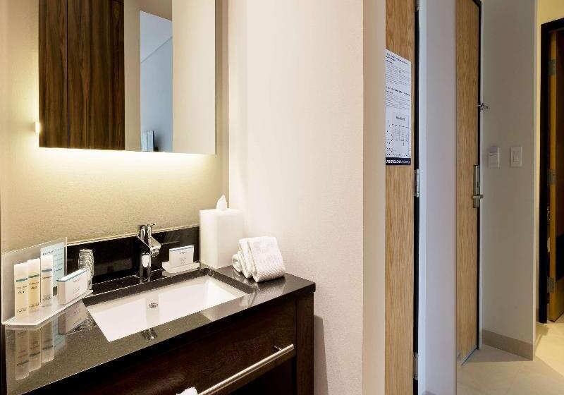 اتاق لوکس با تخت بزرگ, Margaritaville Hotel San Diego Gaslamp Quarter