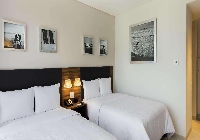 キングサイズベッドのデラックスルーム, Margaritaville Hotel San Diego Gaslamp Quarter