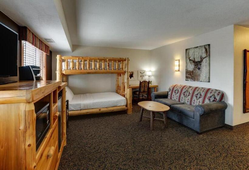 جناح عائلي, Stoney Creek Inn Quincy