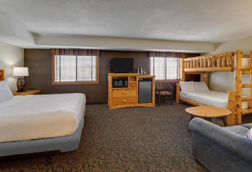 جناح عائلي, Stoney Creek Inn Quincy