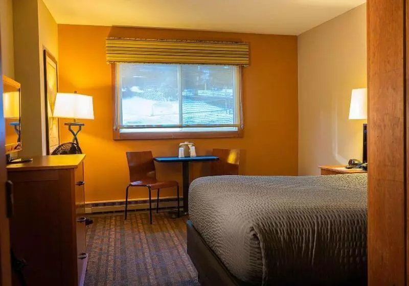 スタンダードルーム, The Black Bear Lodge At Stratton Mountain Resort