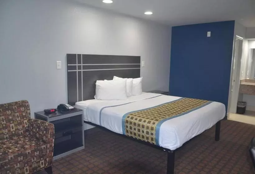 Standard-huone King-vuode, Travelers Inn