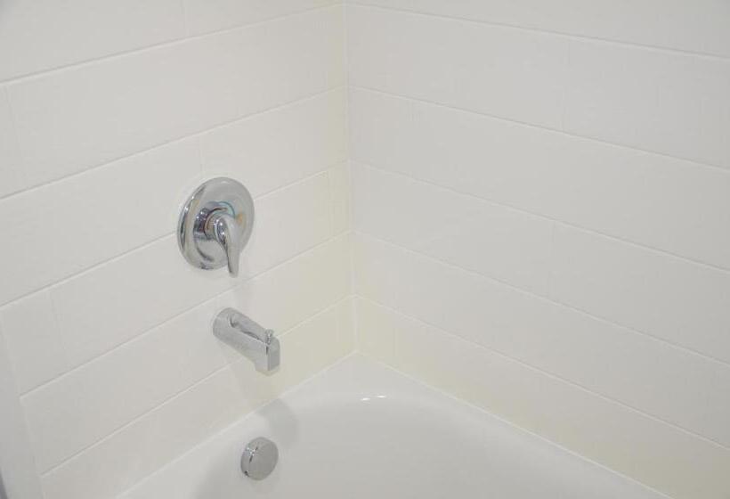 Стандартный Номер Кровать Кинг, Travelers Inn