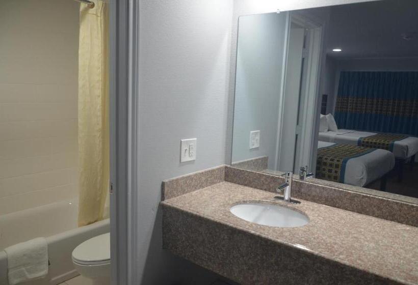Номер Стандарт, Travelers Inn