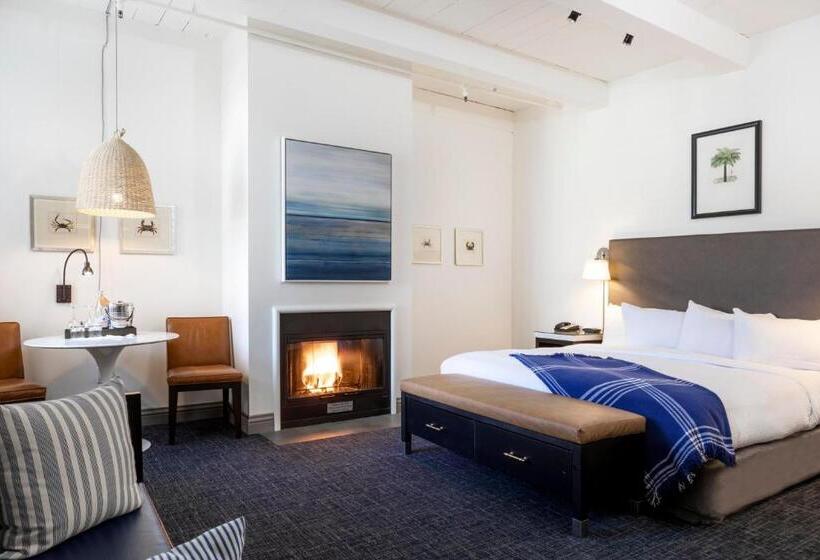 غرفة قياسية سرير كينج, Waters Edge