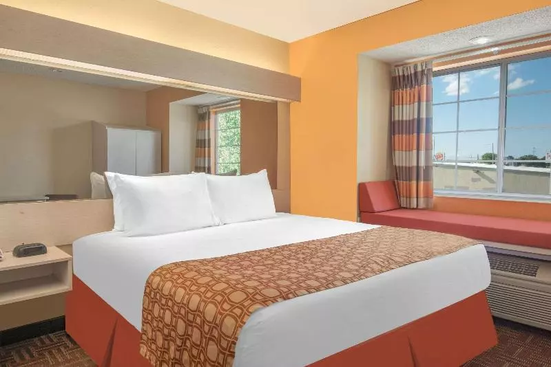 سوئیت با تخت بزرگ, Microtel Inn & Suites By Wyndham Amarillo