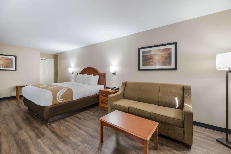 غرفة ديلوكس لذوى الاحتياجات الخاصة, Microtel Inn & Suites Claremore