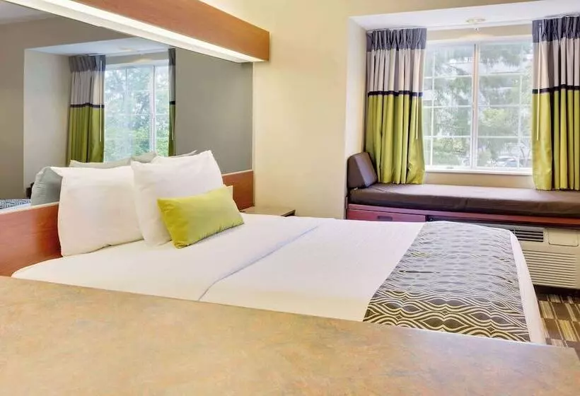 スイート, Microtel Inn & Suites By Wyndham Daphne