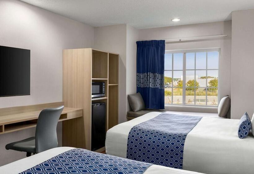 장애인을 위한 스탠다드 룸, Microtel Inn & Suites Lincoln