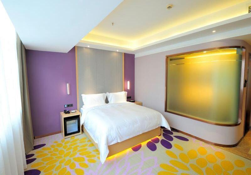 חדר דחוקס עם מיטת קינג, Lavande Hotels·guangzhou Luoxi Xiajiao Metro Station