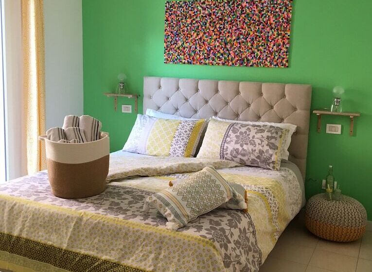 غرفة قياسية, Intra Rooms