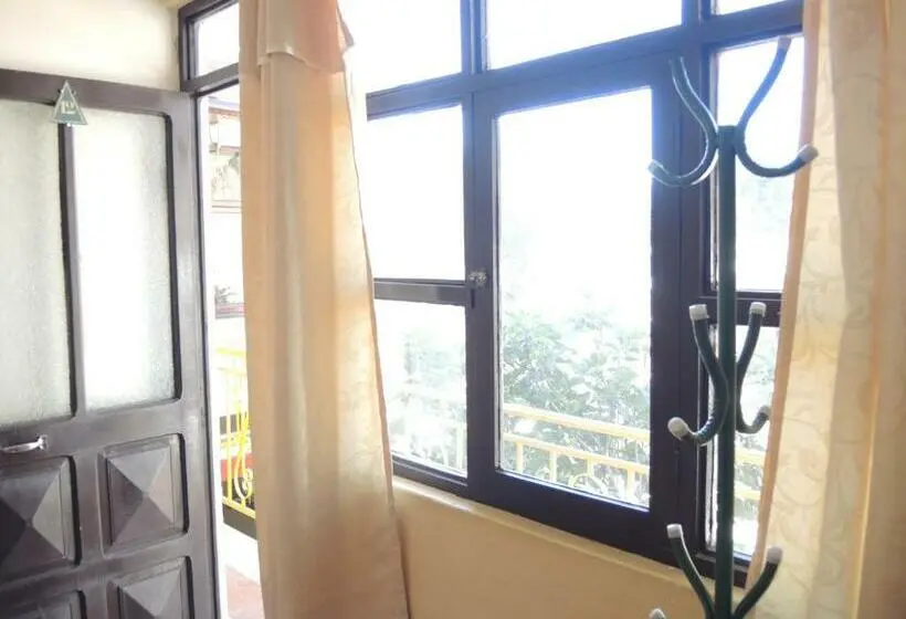 اتاق استاندارد یک نفره, Hostal Valle Hermoso