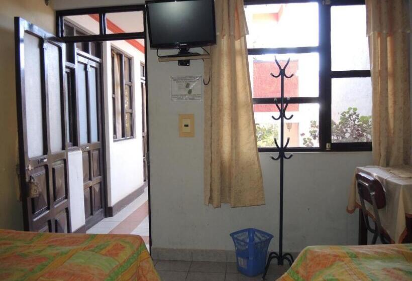 اتاق استاندارد با سرویس بهداشتی مشترک, Hostal Valle Hermoso