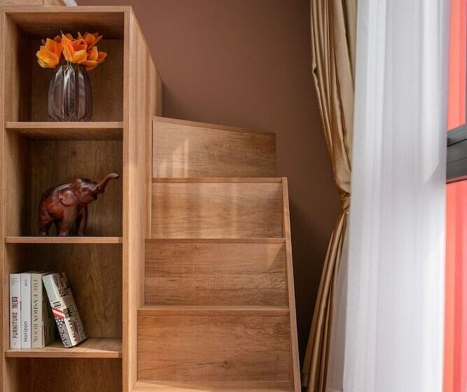 ファミリールーム, Viryla Boutique