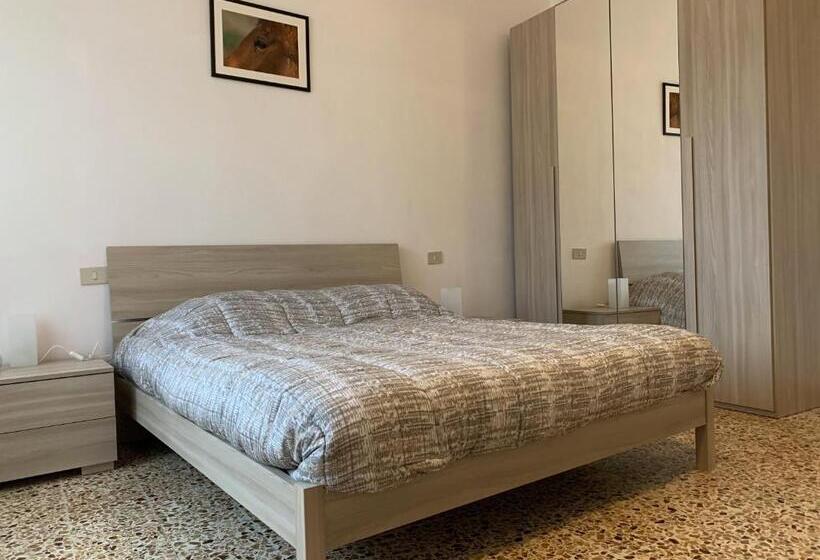 اتاق استاندارد با تراس, Poggio Del Sole Guest House
