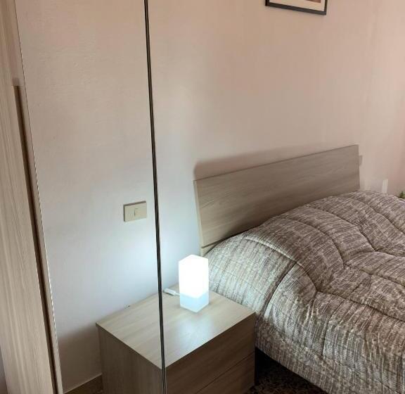 اتاق استاندارد با تراس, Poggio Del Sole Guest House