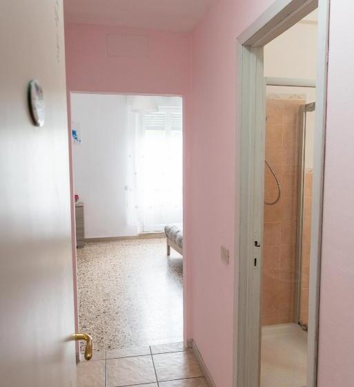 اتاق استاندارد با تراس, Poggio Del Sole Guest House