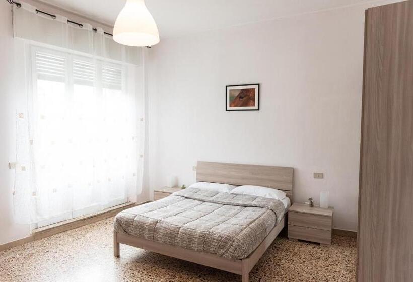 اتاق استاندارد با تراس, Poggio Del Sole Guest House