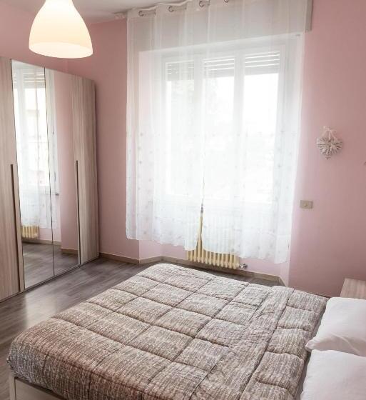 اتاق استاندارد با بالکن, Poggio Del Sole Guest House