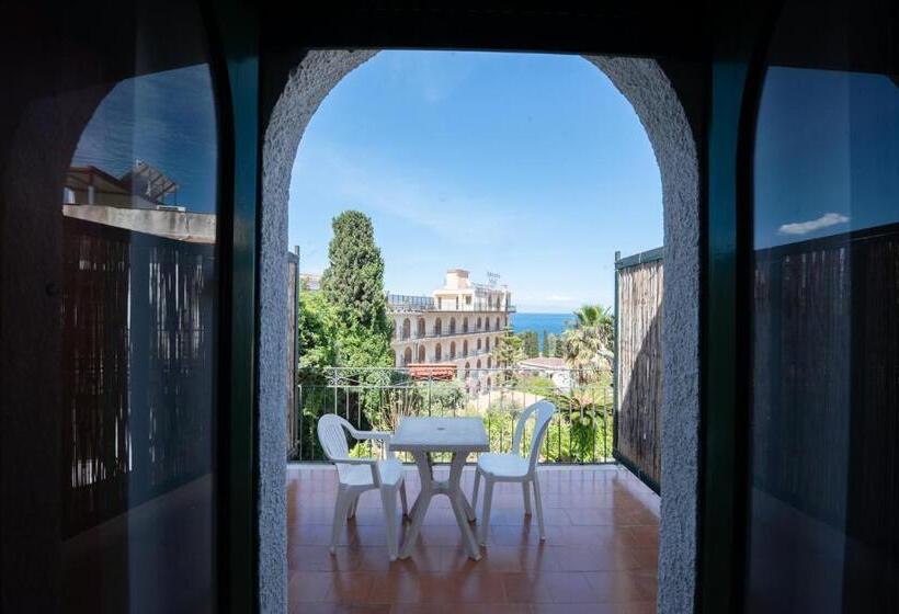 اتاق استاندارد, Villa Moschella