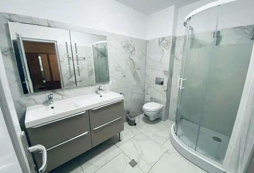 Superior Room, Complex Adora
