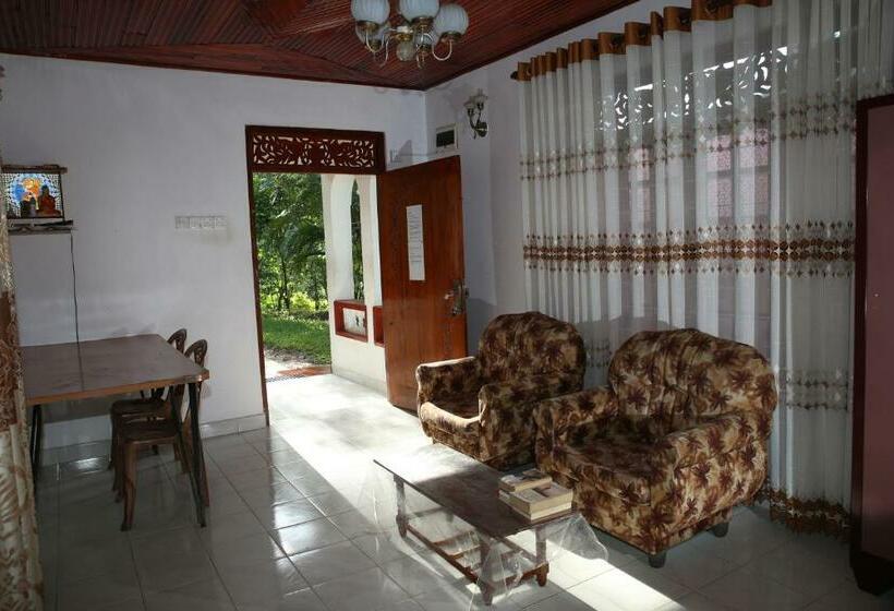 3 Bett Deluxe Zimmer, New Mount Villa